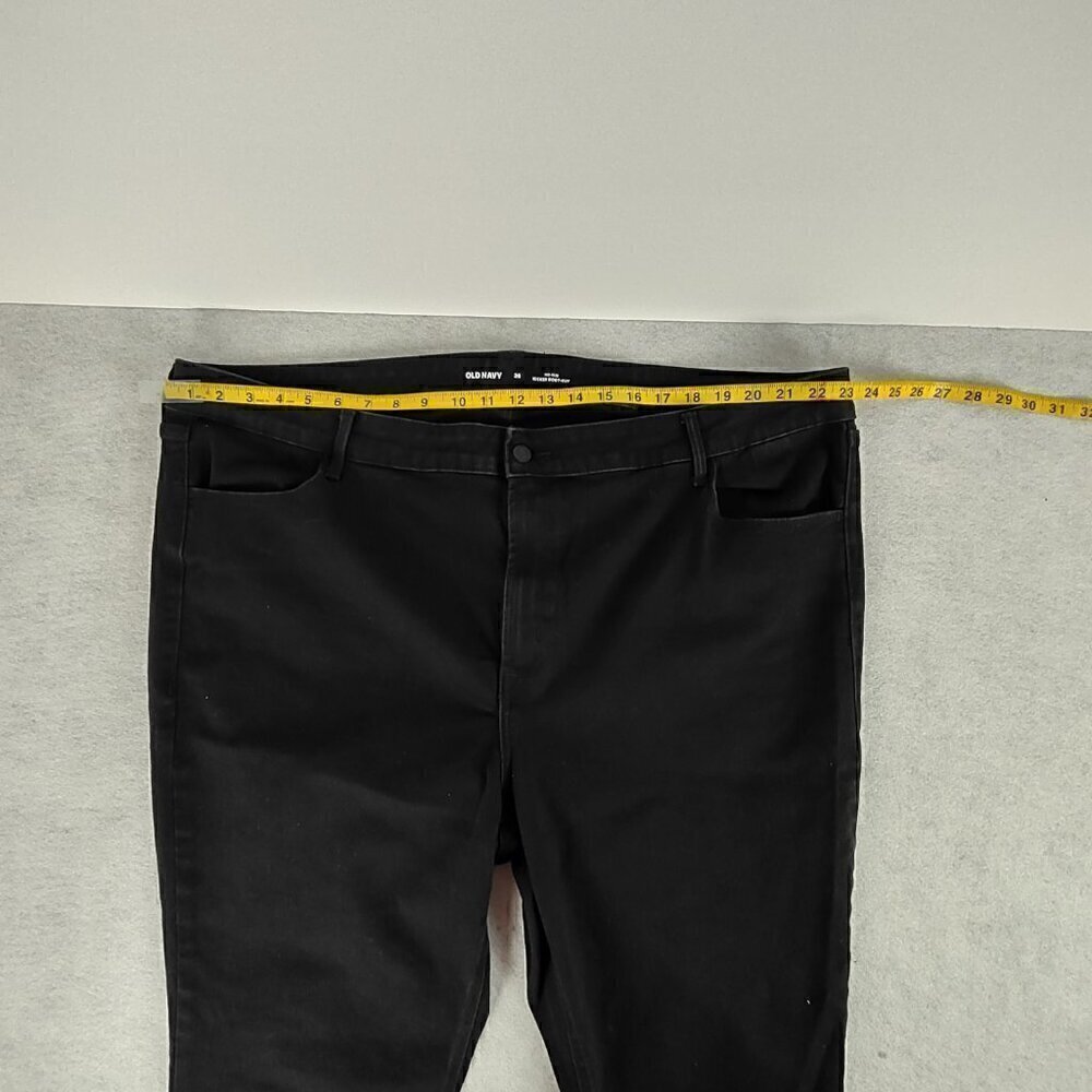 Old Navy Women's Cotton Blend Mid Rise Kicker Boot Cut Black Jeans Size 26 - Picture 5 of 10